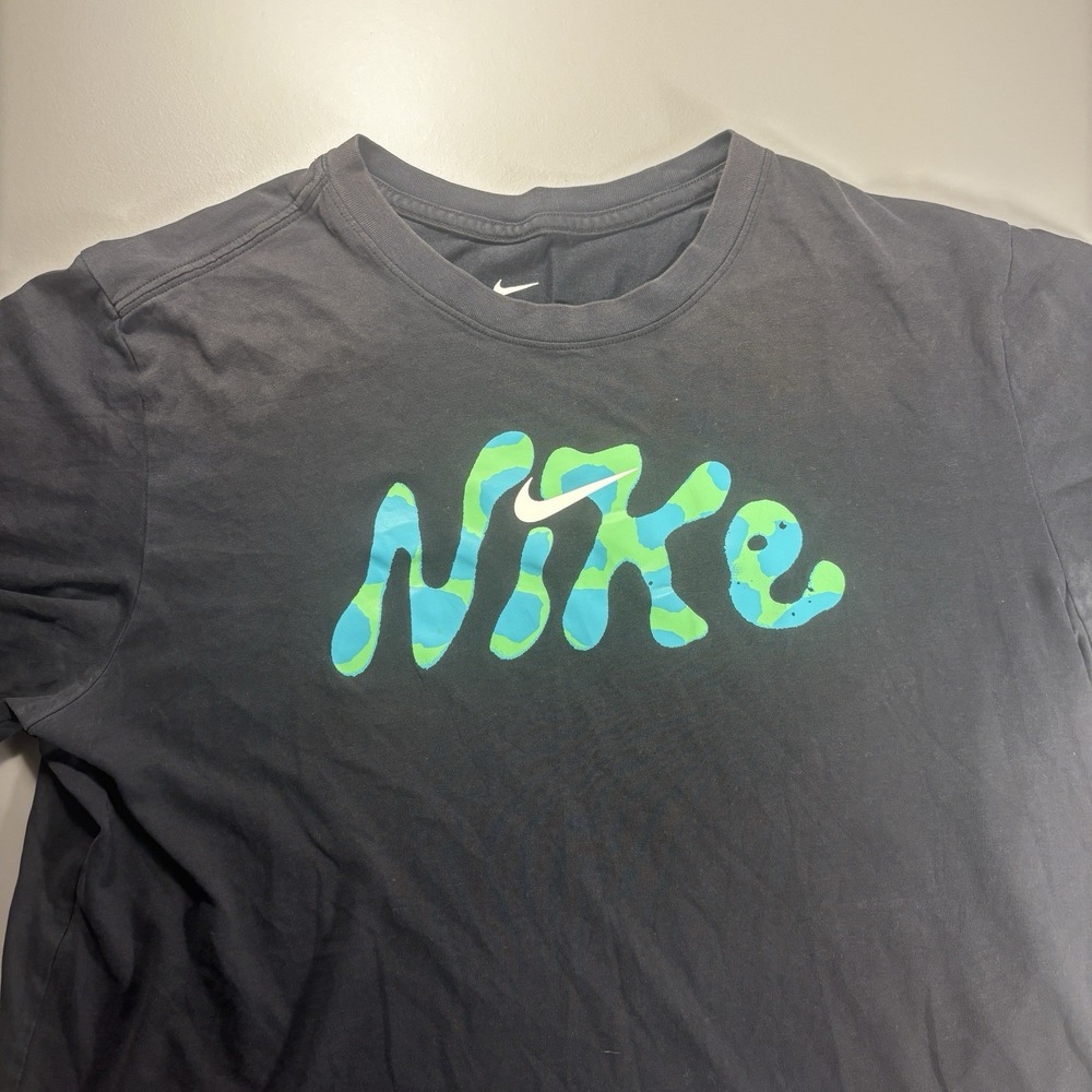 Nike Dri-Fit Nike Swish Logo Black Short Sleeve T-Shirt‎ Size: Medium